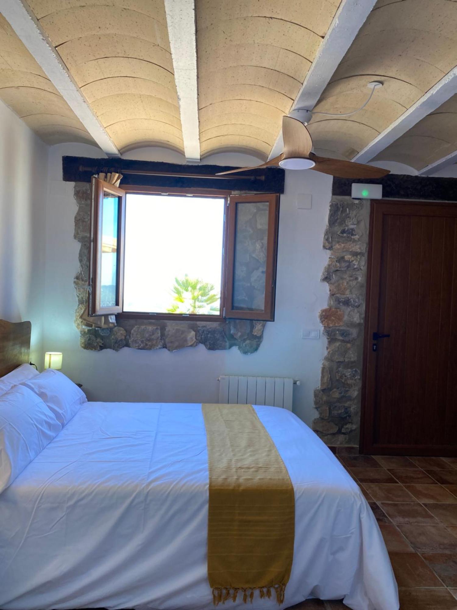 La Cueva De Miravet - Villa De Lujo En La Cima De La Montana Con Vistas Al Mar Cabanes  Exteriér fotografie